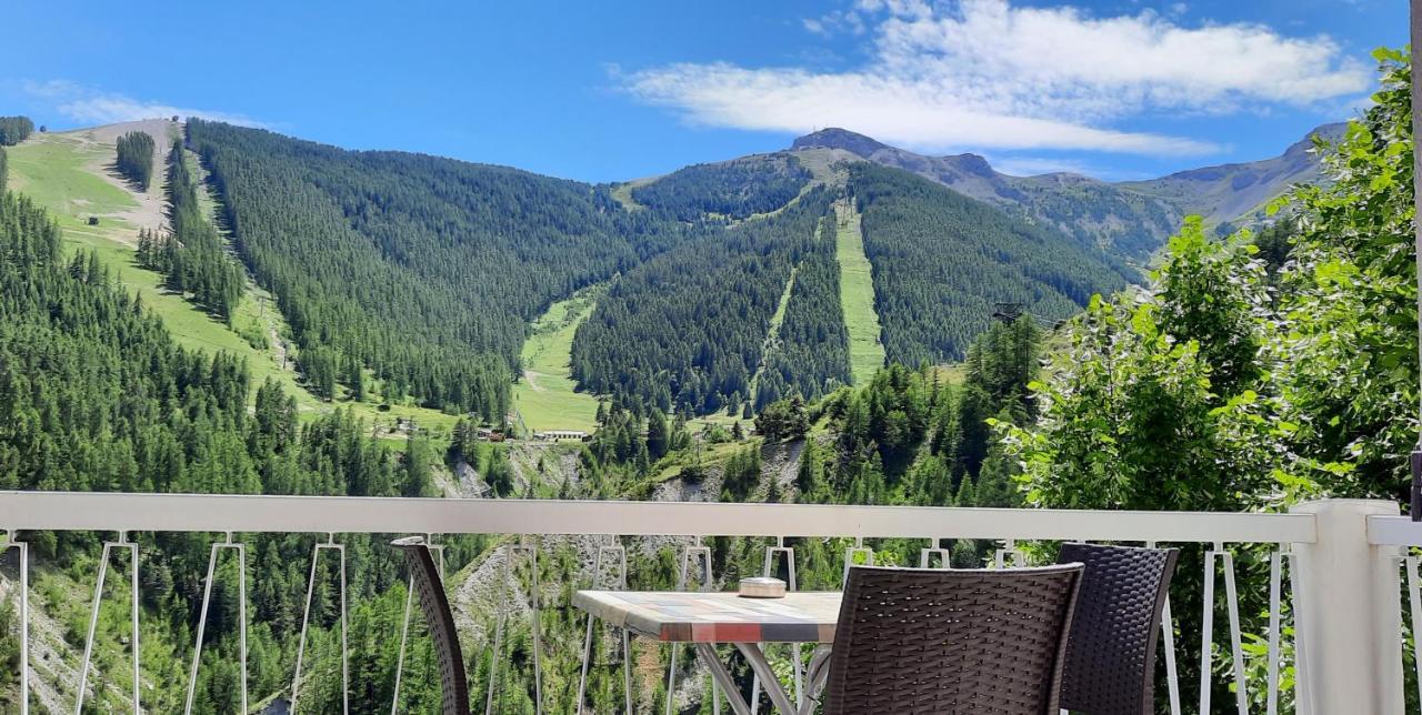 Hotel Chastellares Auron Exteriör bild
