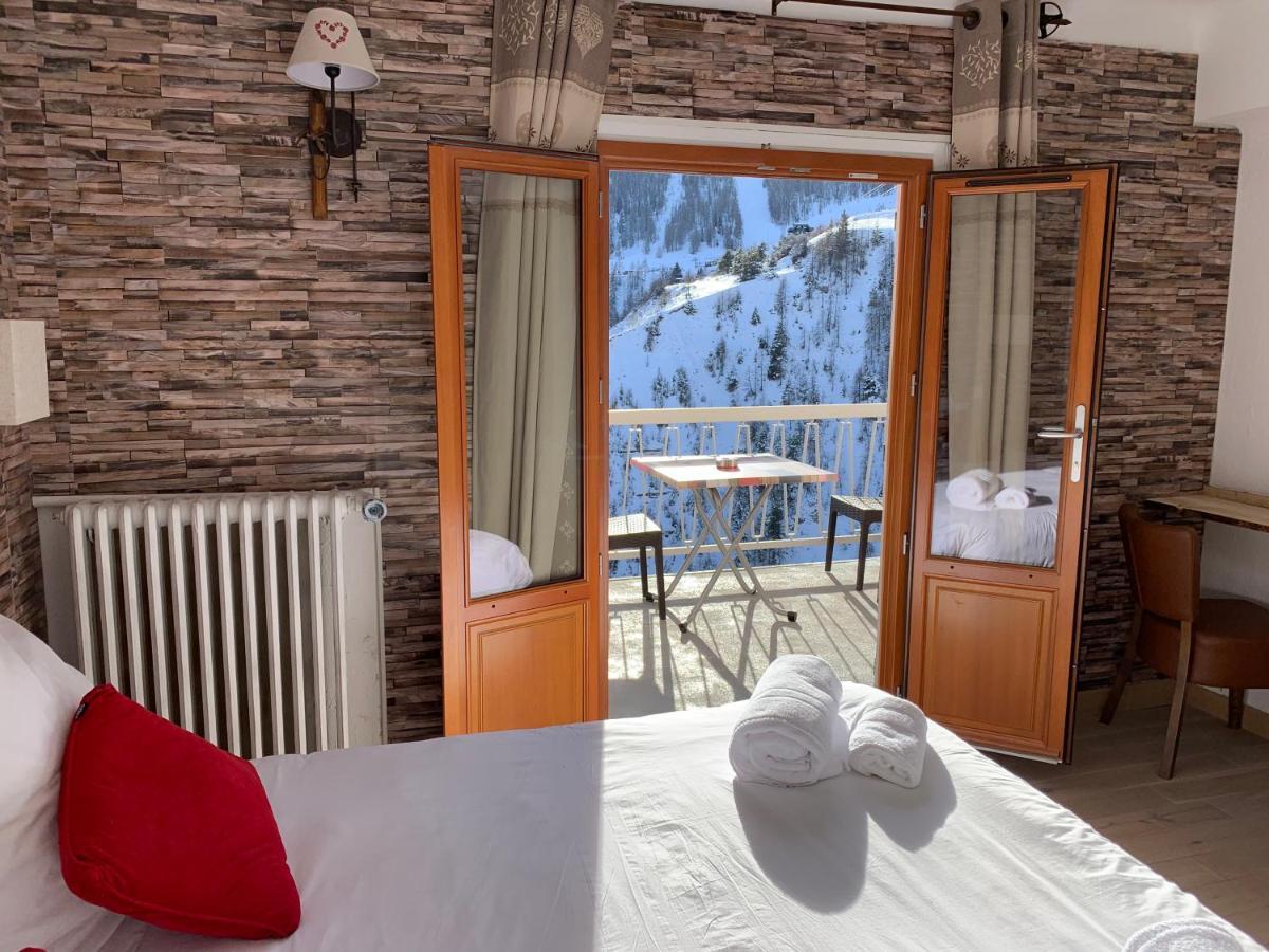 Hotel Chastellares Auron Exteriör bild